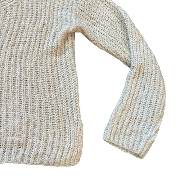 Women's V-Neck Pullover Oversized Sweater - A New Day Cream Size Medium - Picture 2 of 4